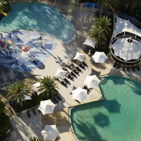 Racv Royal Pines Resort Gold Coast Benowa Eksteriør billede Aerial view of the pool at the Wynn