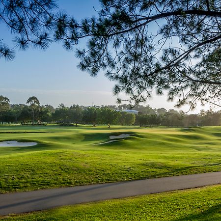 Racv Royal Pines Resort Gold Coast Benowa Eksteriør billede Golf course at the University of South Carolina