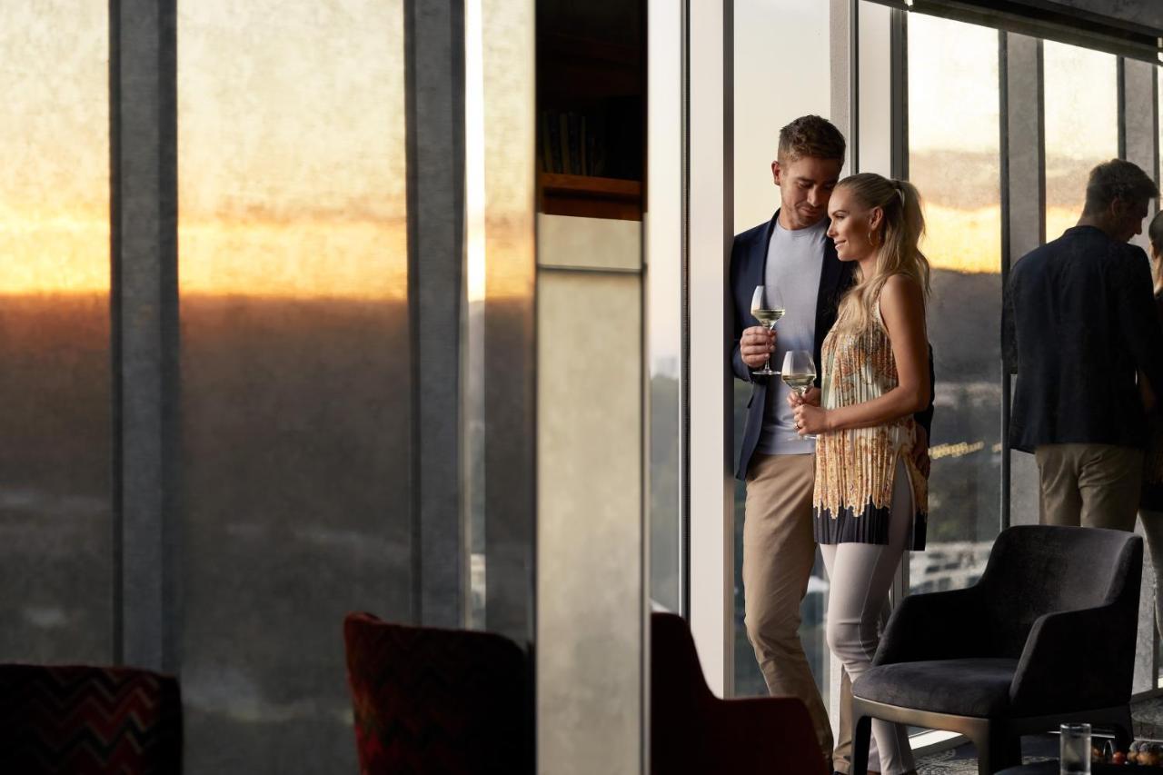 Racv Royal Pines Resort Gold Coast Benowa Eksteriør billede Skyline Bar