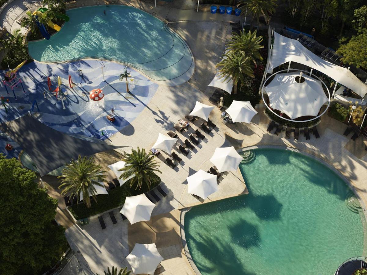 Racv Royal Pines Resort Gold Coast Benowa Eksteriør billede Aerial view of the pool at the Wynn