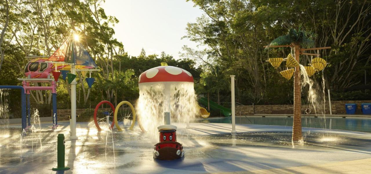 Racv Royal Pines Resort Gold Coast Benowa Eksteriør billede The water park at the resort