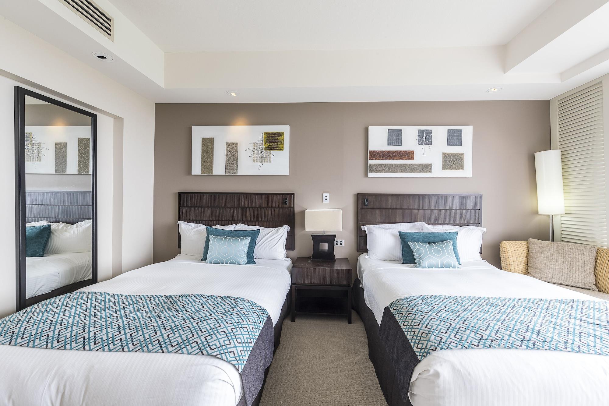 Racv Royal Pines Resort Gold Coast Benowa Eksteriør billede A bedroom at the Hilton Hawaiian Village