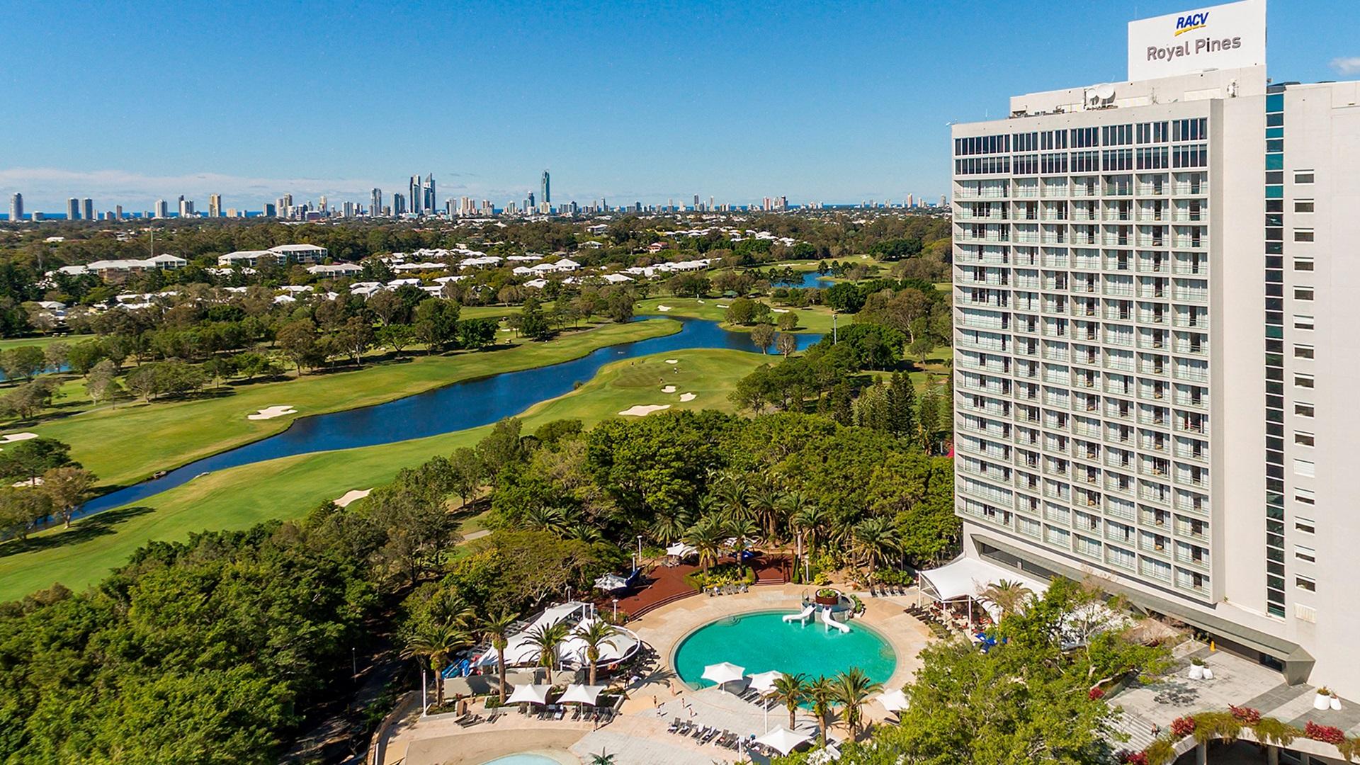 Racv Royal Pines Resort Gold Coast Benowa Eksteriør billede The Pool at the Royal Pines Resort