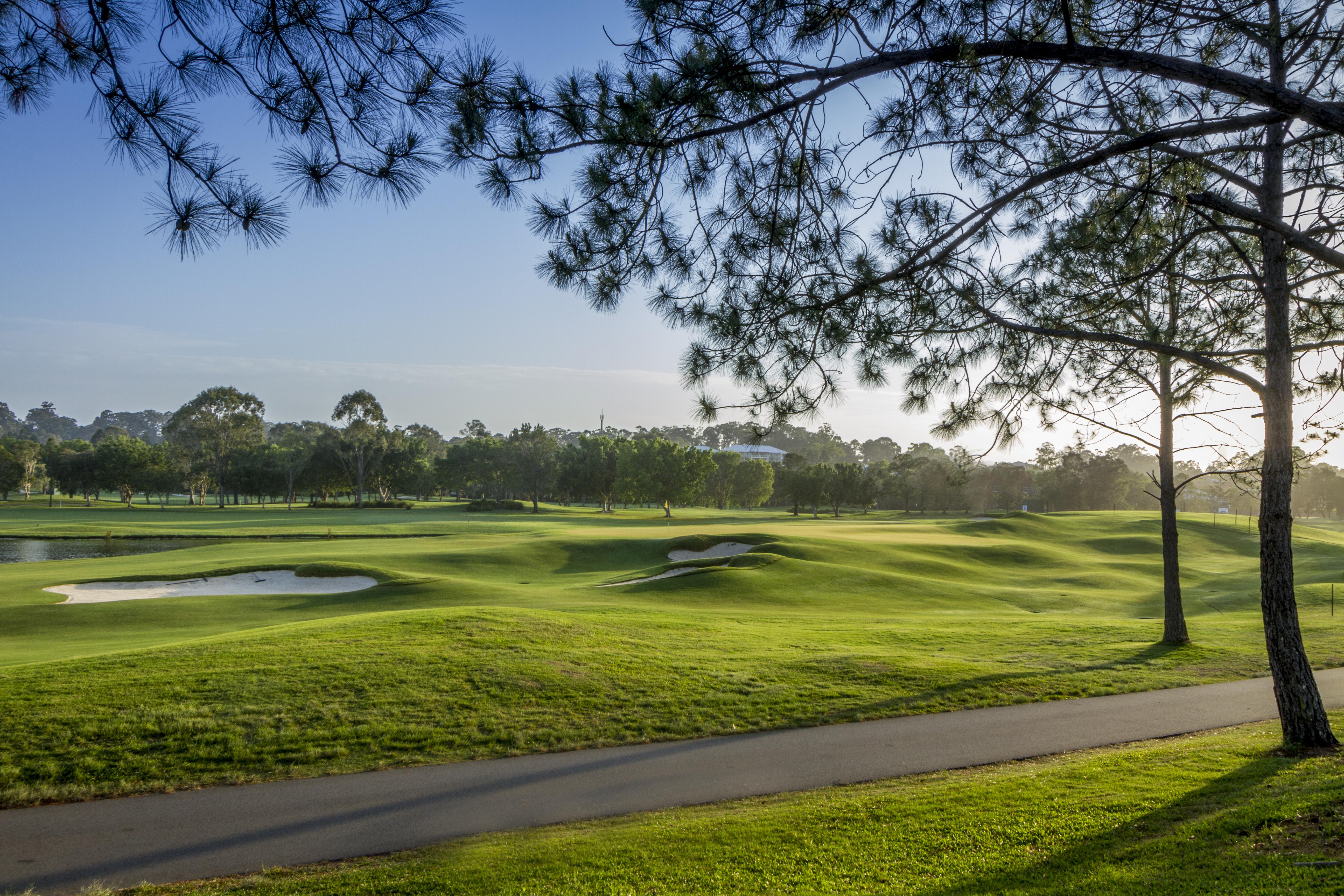 Racv Royal Pines Resort Gold Coast Benowa Eksteriør billede Golf course at the University of South Carolina